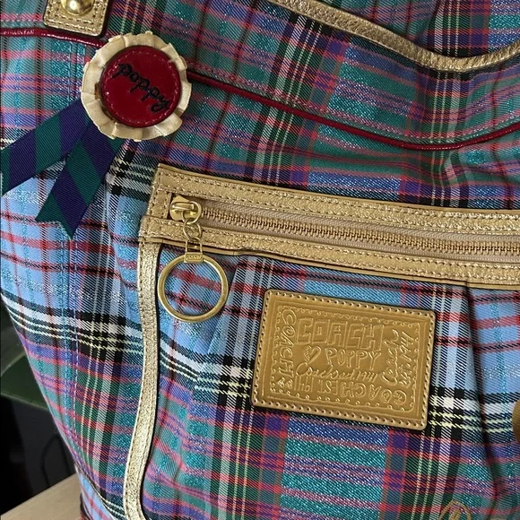 Coach Poppy Limited Edition Bella Plaid Bucket Tote 15887 - Picture 6 of 13